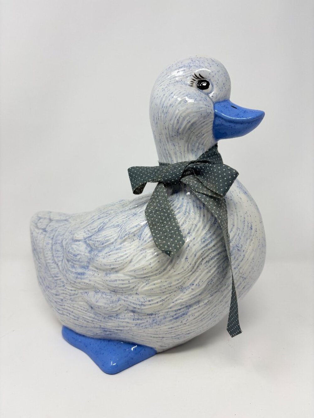 Large Vtg Glazed Ceramic Blue & White Duck Bird Waterfowl Statue Cottage Core